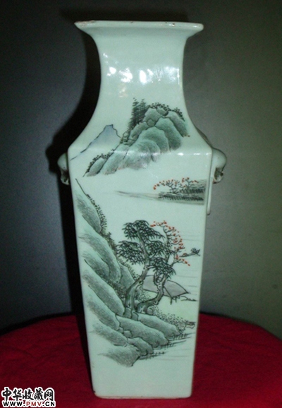 民国*浅降彩山水花鸟兽耳瓶(已转让)