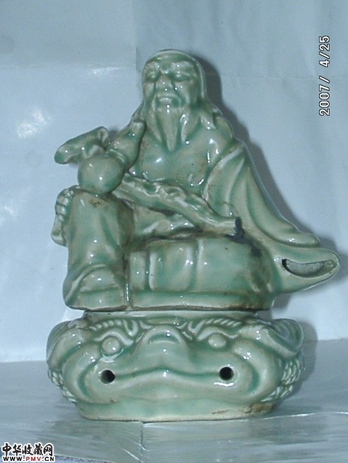 清-龙泉窑塑像