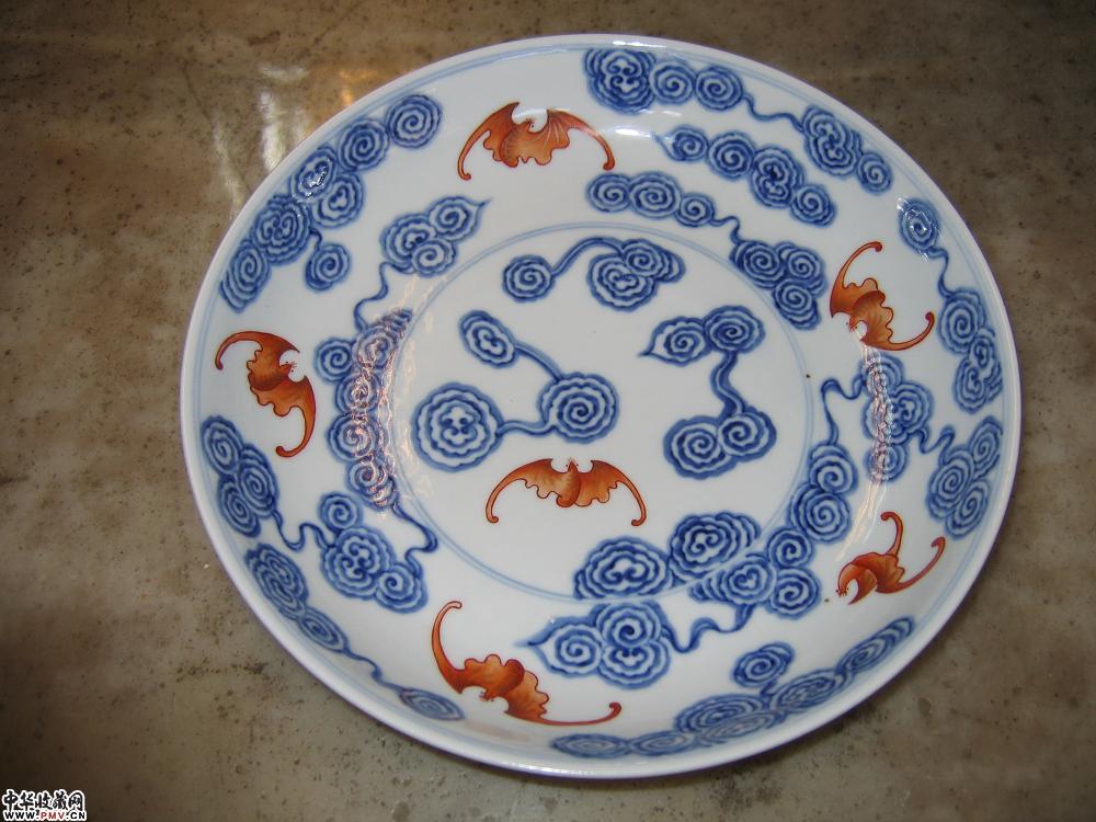 清青花云纹五福碟