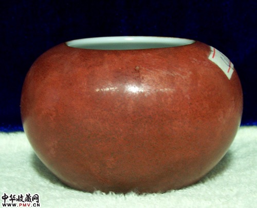 C115 大清道光年制款 红釉水洗