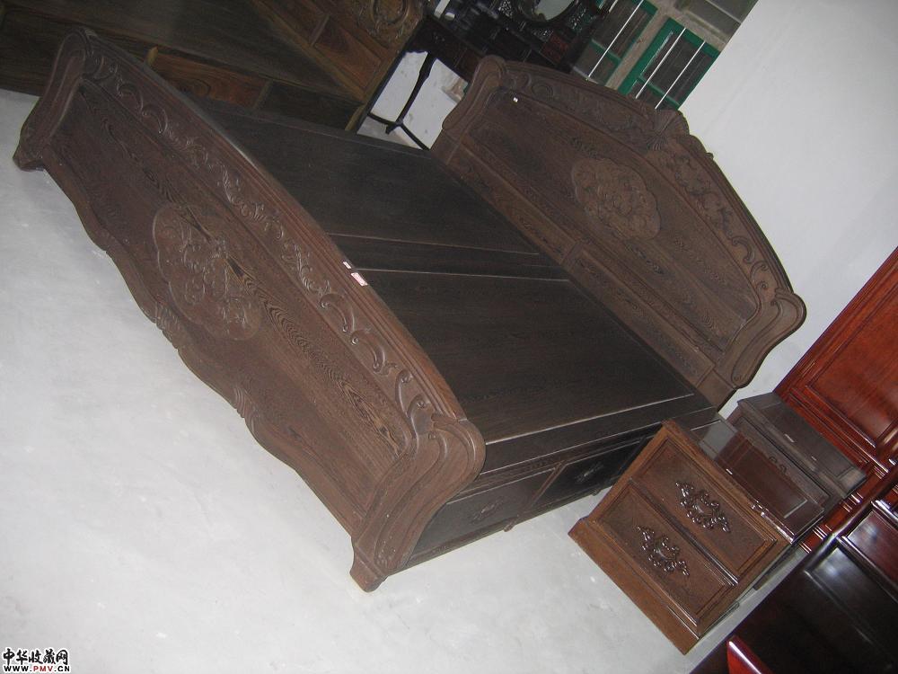 鸡翅木洋花大床3件／套