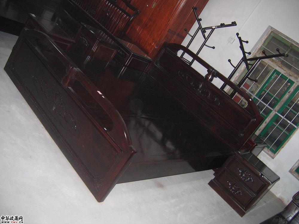 花梨洋花大床3件／套