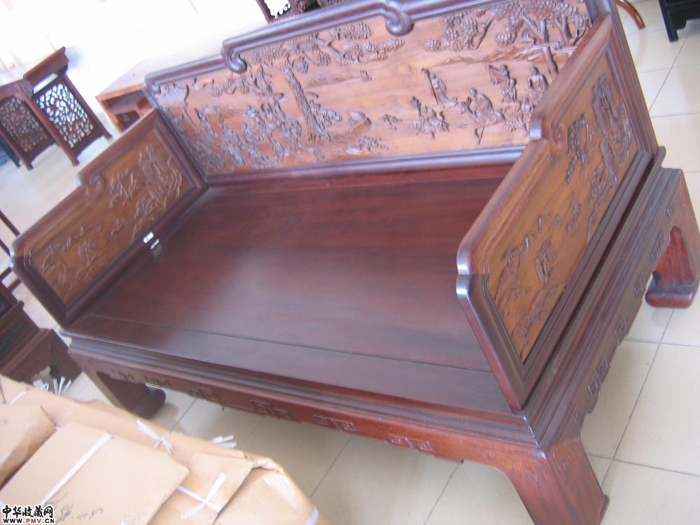 酸枝镶楠木罗汉床