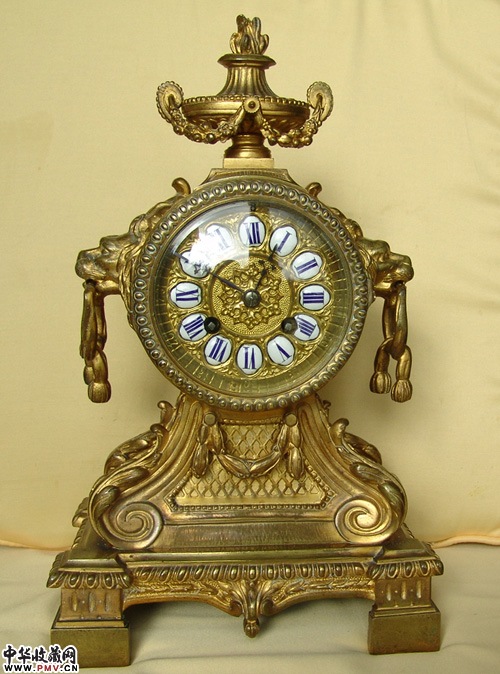十九世纪法国造镏金座钟