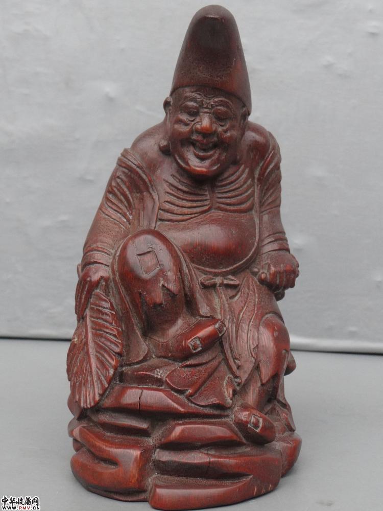 竹雕济公坐像