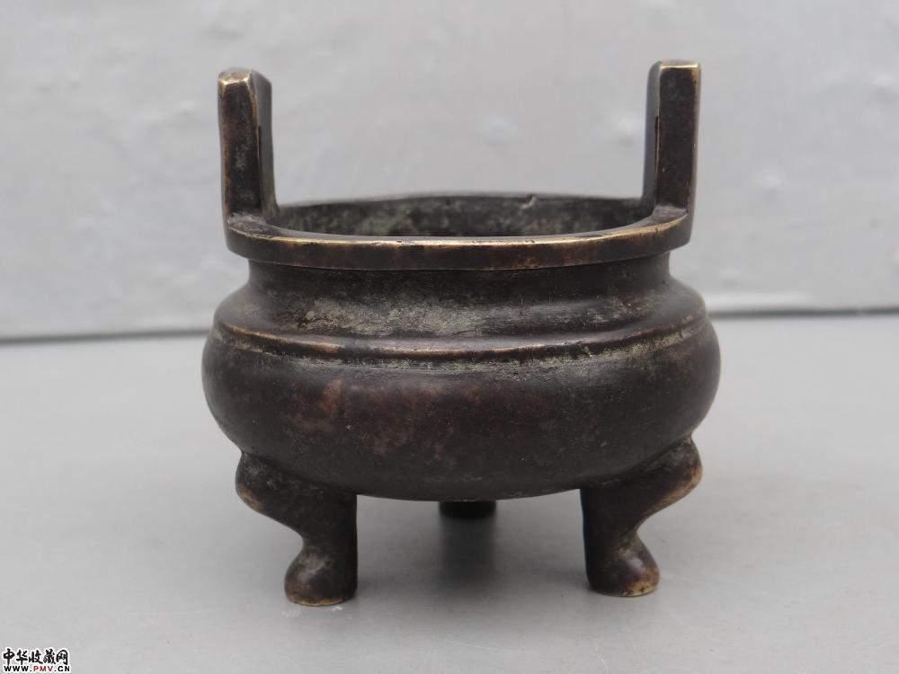 清 铜三足鼎式炉