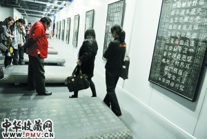 谷文达:艺术从属于有权阶层