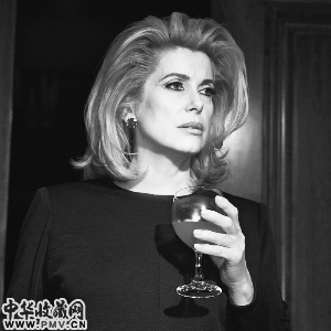 时尚摄影大师上海办个展