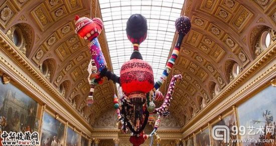 oana Vasconcelos，《女战神的嫁妆》（Valkyrie Trousseau），2009