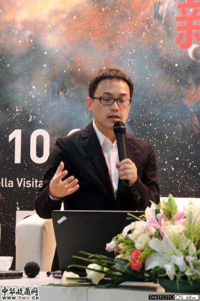 钟飙在“幻真的宇宙”发布会现场答记者问。