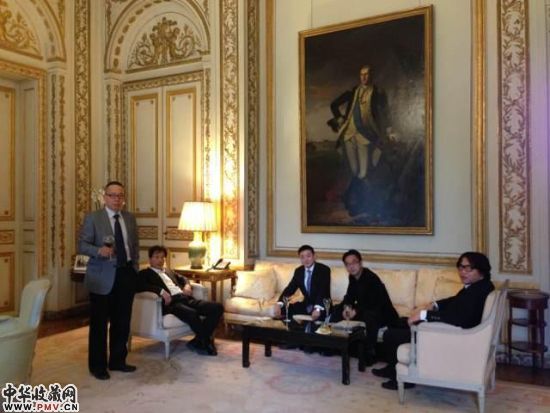 中国代表团成员熊峰、冷军、徐唯辛、李迪等应美国驻法国大使查尔斯・里夫金邀请做客官邸 中国代表团成员熊峰、冷军、徐唯辛、李迪等应美国驻法国大使查尔斯・里夫金邀请做客官邸
