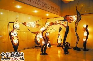 玻璃“兵器”对话金属“四重奏”