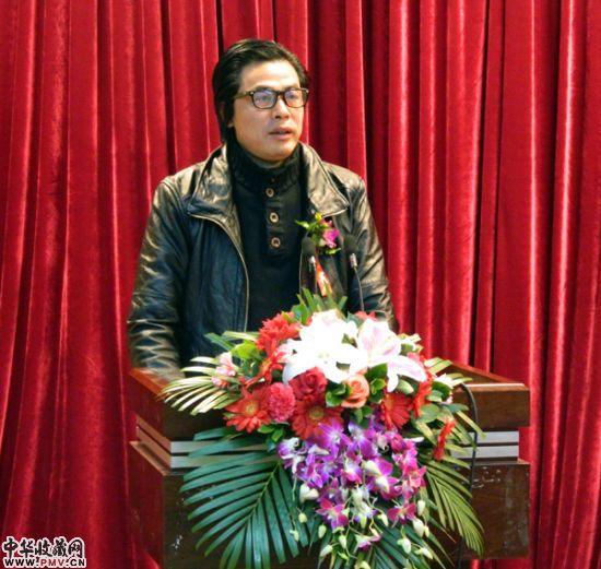 “新传统”中国人民大学中国画名家创作室主持汪为胜教授主持开幕式