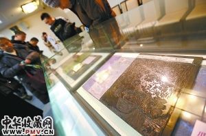 力群木刻原版捐赠中国美术馆