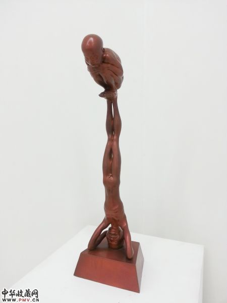 陈文令  《游戏》  2012  铜  25×18×99cm