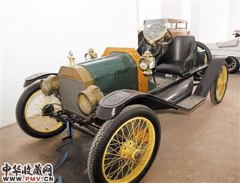 孙立芬收藏的1914福特T型车。 殷 莹摄