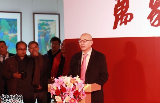 中国国家画院国展美术中心副总裁姚向阳致辞