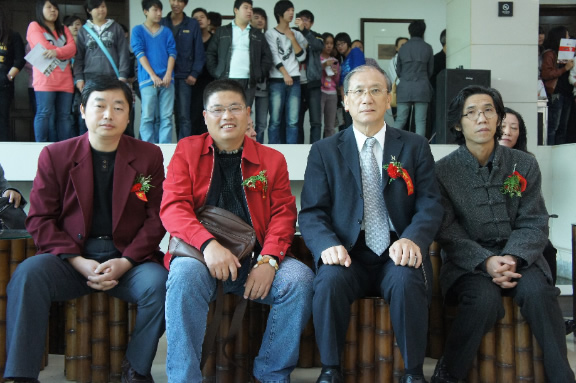 左起刘艳会、王卫民、蔡丰名、王定安