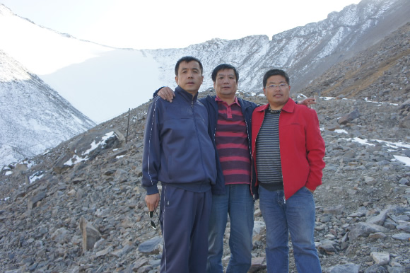 二次新疆采风---雪山与方刚李伟先生