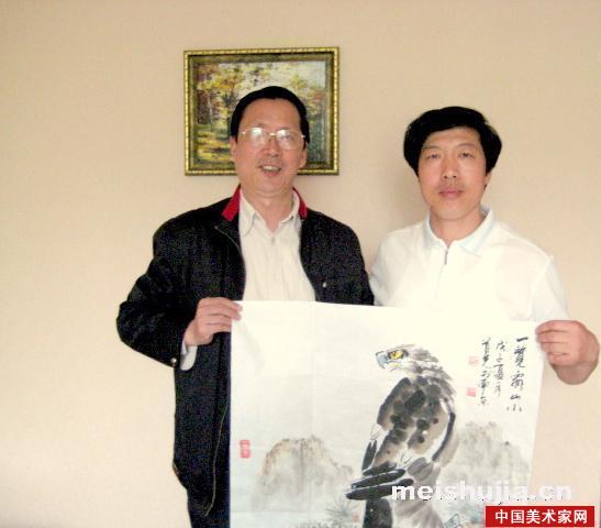 周首先