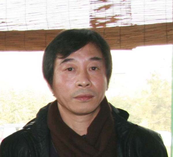 李孝萱个人照片