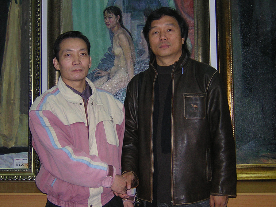 与艺术同仁合影 