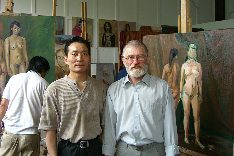 波诺马廖夫·亚历山大·尼基塔维奇教授与孙嘉成画家2006年6月在写生课上