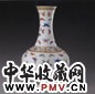 清宣统 粉彩百蝶纹赏瓶
