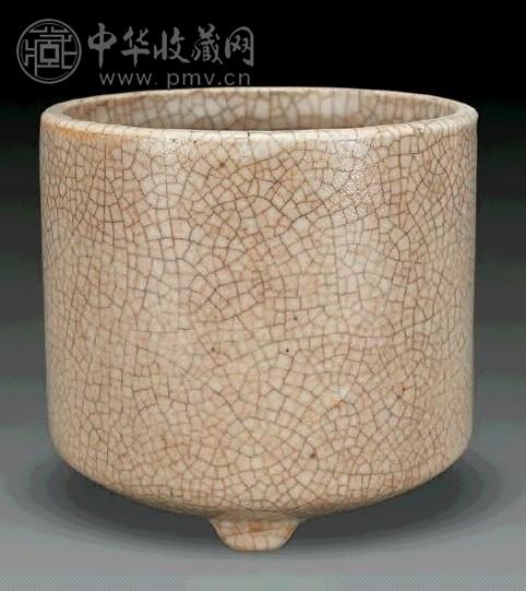 清 哥窑三足炉