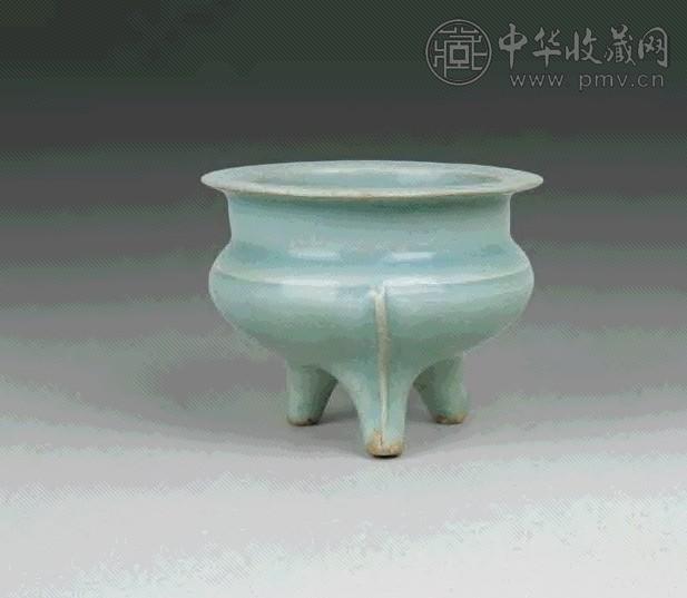 南宋 龙泉窑鬲式炉