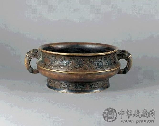 明末 铜八宝纹兽耳炉