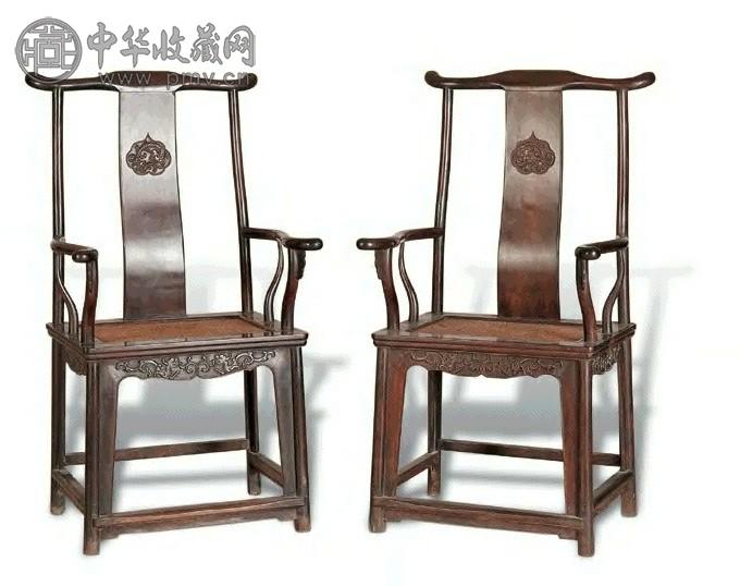 清 梓檀四出头螭纹椅子