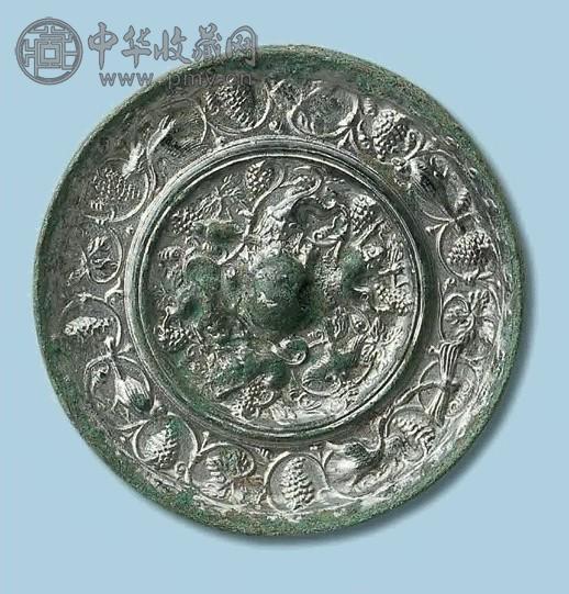 唐代 瑞兽葡萄镜