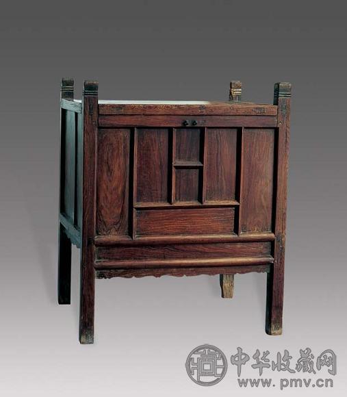 明 黄花梨高脚柜