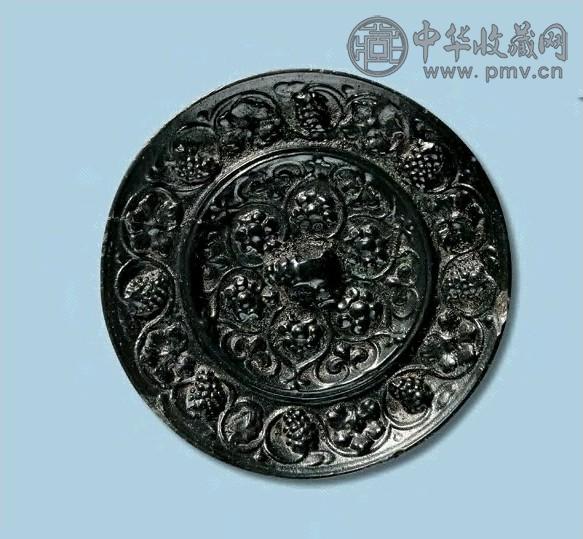 唐 瑞兽葡萄宝相花镜