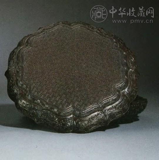 清十八世纪 硬木葵口盖盒