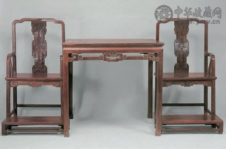 清中期 红木雕福磬纹南官帽椅(1对)、红木拐子方桌、红木脚踏(2双)