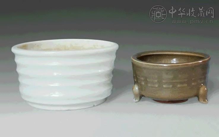 宋 白釉八卦炉、青釉弦纹炉(各1)