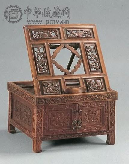 清 黄花梨浮雕透雕镜台
