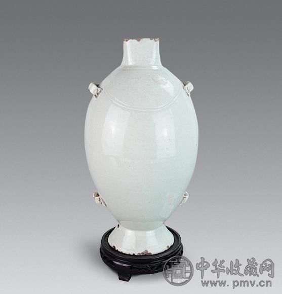 金 定窑双鱼穿带瓶