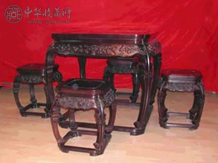 紫檀雕螭龙方桌(1套5件)