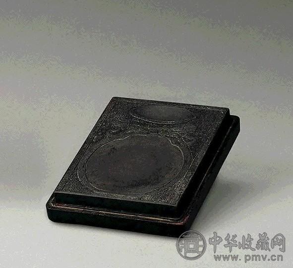 清 端石雕瓶纹长方砚 清 端石雕瓶纹长方砚