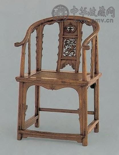 清(山西)榆木透雕靠背板圈椅