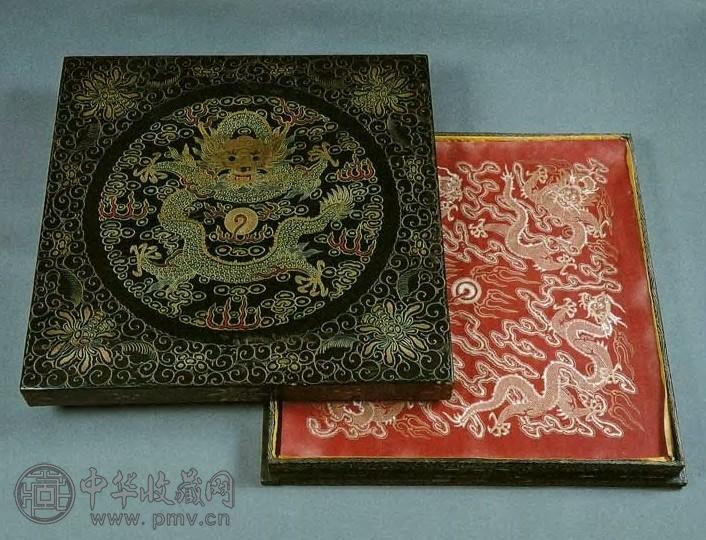 清晚期 金绘云龙宫绢(1盒48张)