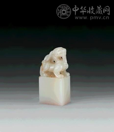 清中期 白玉兽钮长方章