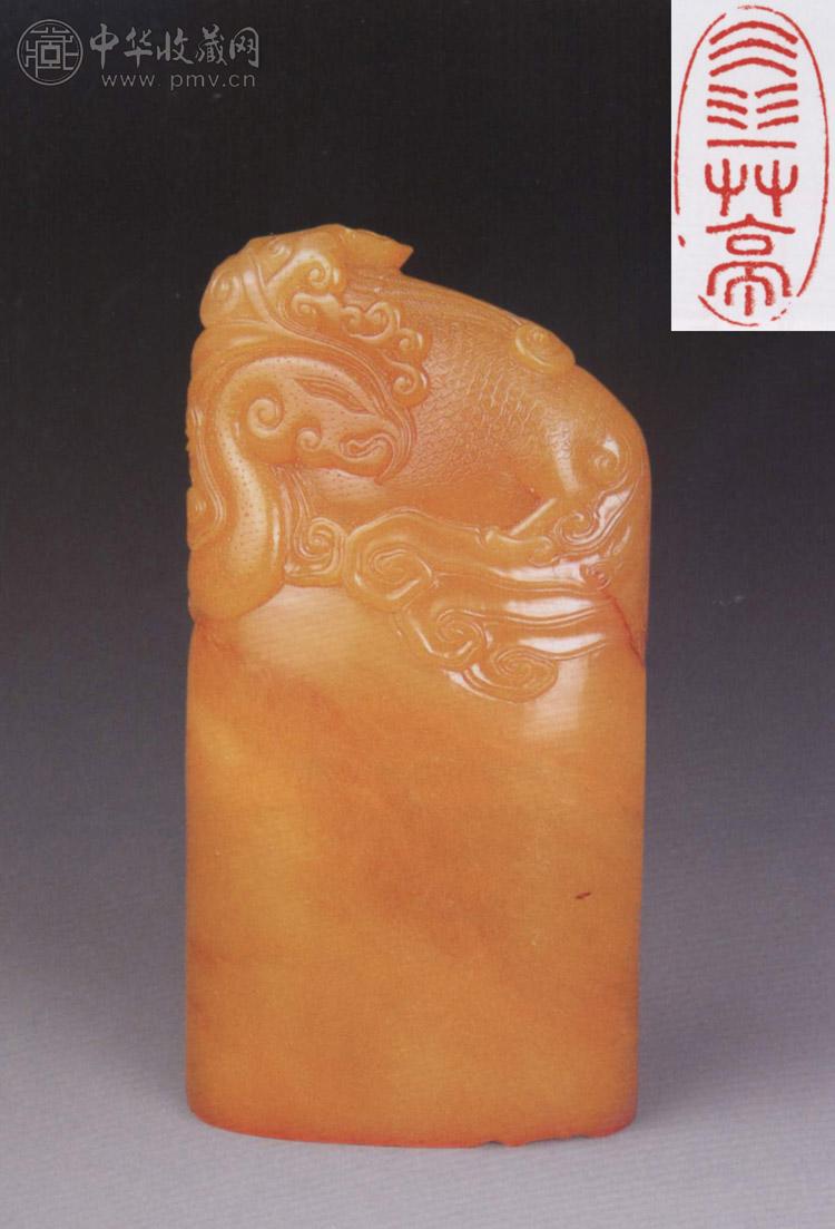 清乾隆 田黄雕凤纹钮印