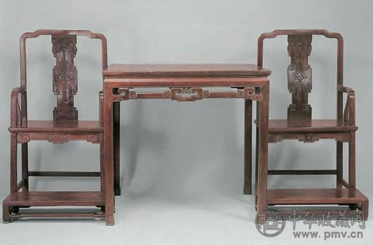清中期 红木雕福磬纹南官帽椅(1对)、红木拐子方桌、红木脚踏(2双)