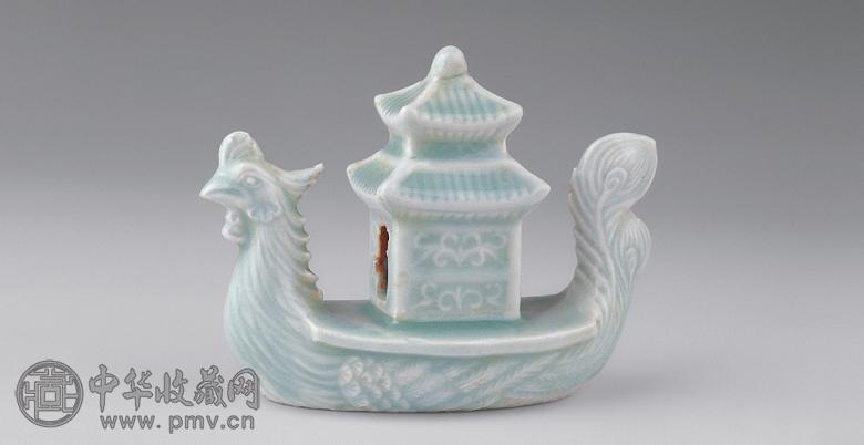 元 影青塑刻凤船