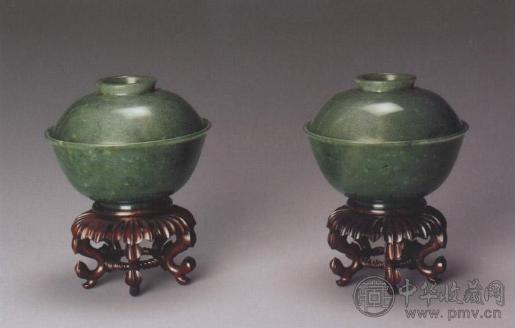 清乾隆 碧玉盖碗(1对)