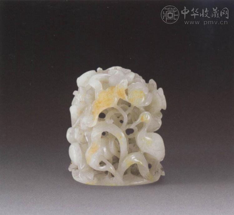 元 白玉透雕鹭莲炉顶